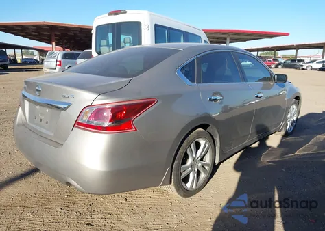 2013 Nissan Altima 3.5 S from USA, damaged, VIN 1N4BL3APXDN573564